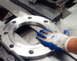 ASTM A182 Stainless Steel 347 Flanges Suppliers in Singapore